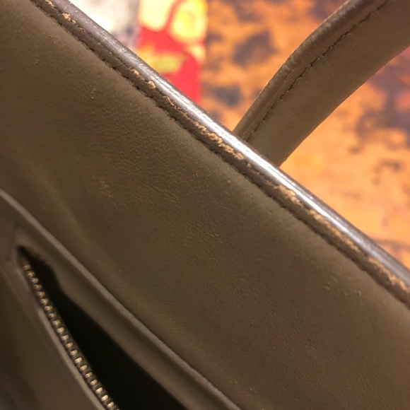 Celine phantom tote bag in medium - Picture 5 of 13